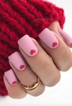 9살 발렌타인 네일아트 디자인 추천 (Valentine’s Day Nails for 9 Year Olds)