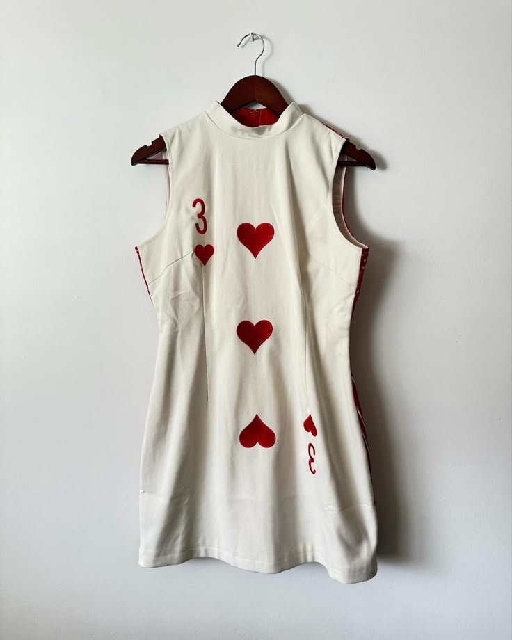 3 of Hearts 드레스: 패션 브랜드 컴퍼니