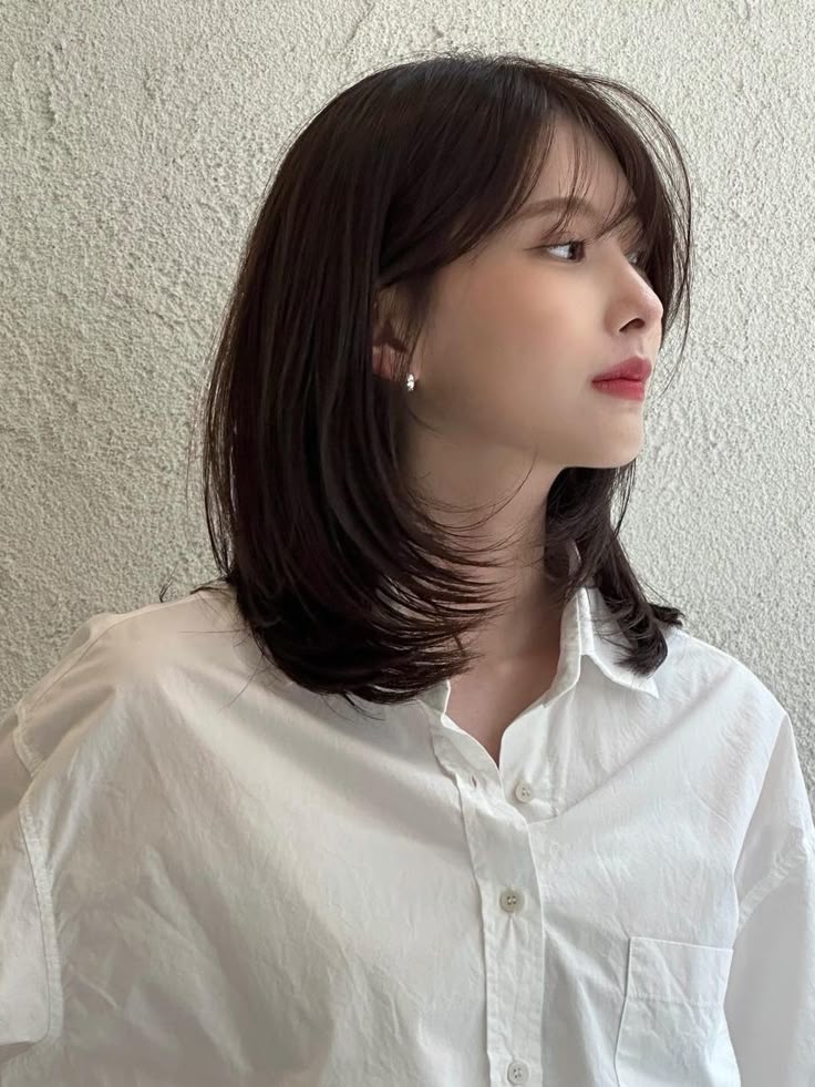 50대 여성 위한 한국식 짧은 머리