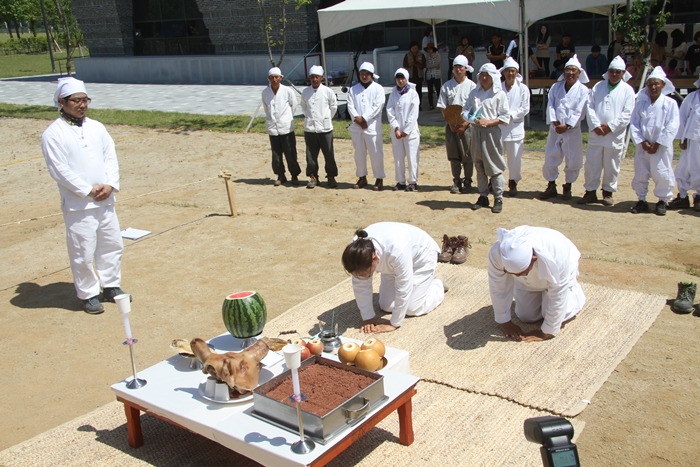 고대 한국 화장 역사와 복원 방법
(Ancient Korean Makeup History and Restoration Methods)