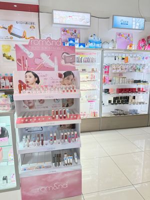 더블린 한국 화장품 판매
(Dublin Korean Cosmetics Sales)