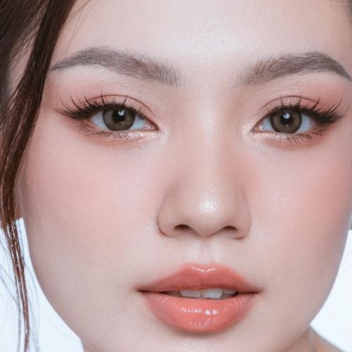 유리알 피부 한국 메이크업 루틴
(Glass skin Korean makeup routine)