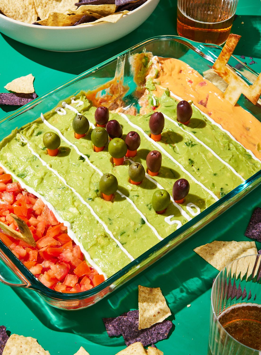 최고의 게임데이 애피타이저 레시피
(Choego-ui geimdei aepitaideo resepi)

*Translation: Best Game Day Appetizer Recipes*