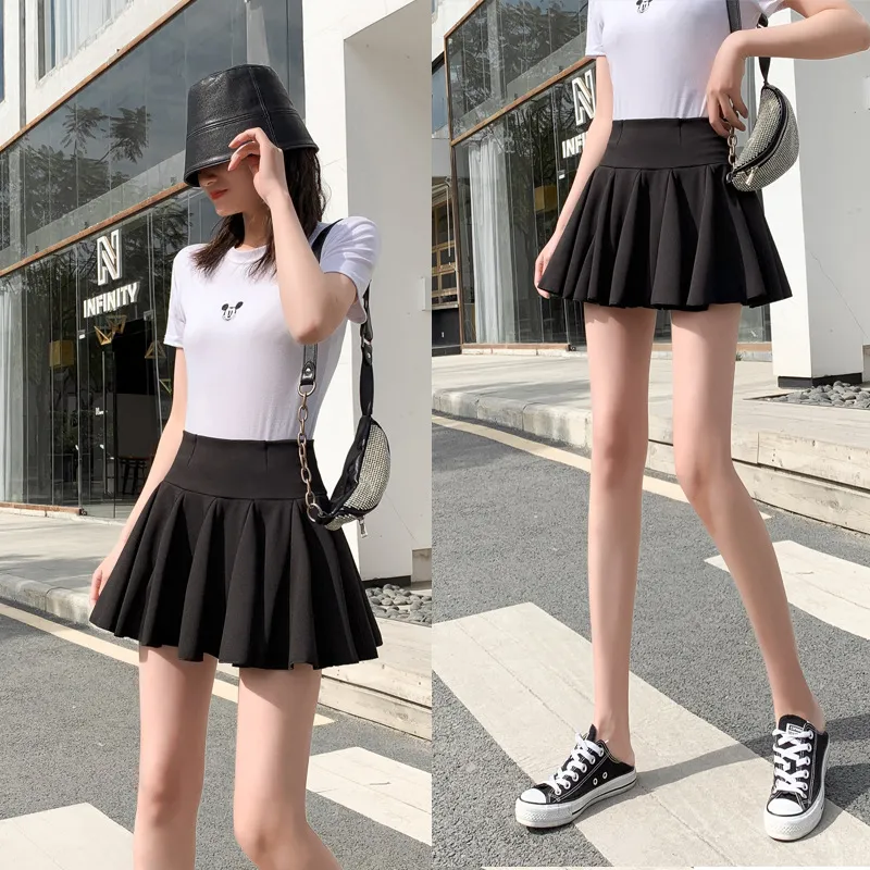 플리츠 스커트 한국 패션 트렌드
(Pleated skirt Korean fashion trend)