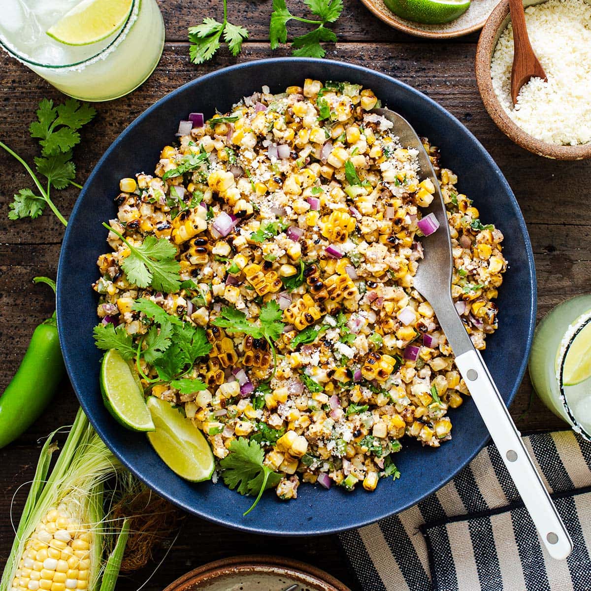 Esquites (멕시코 거리 옥수수 샐러드)