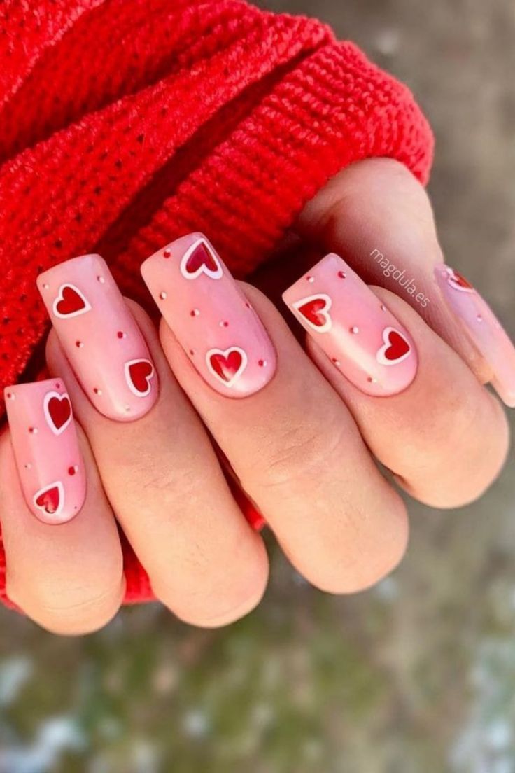 발렌타인 데이 오버레이 네일 디자인
(Valentine’s Day Overlay Nail Design)
