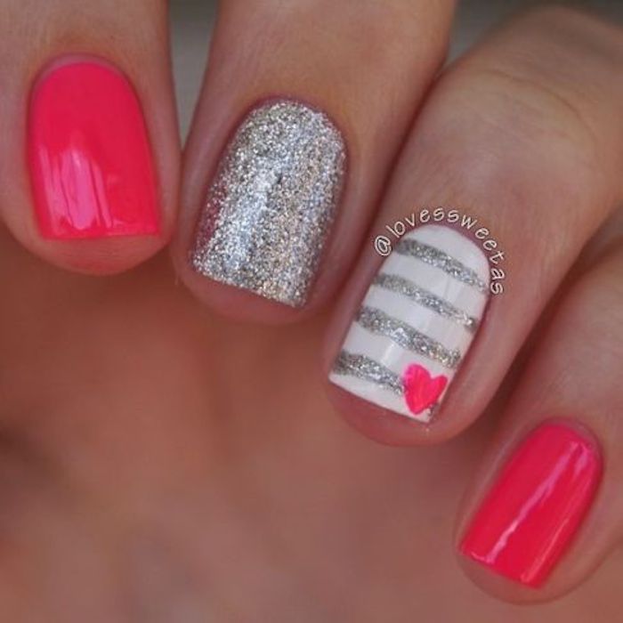 어린이 발렌타인 네일 디자인 아이디어
(Eorini ballentain neil dijein aideia)
*Translation: Kids Valentine’s Day Nail Design Ideas*