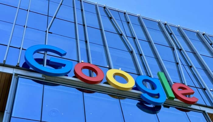 Google은 iOS에서 Chrome에 별도의 작업과 개인 계정을 추가합니다.