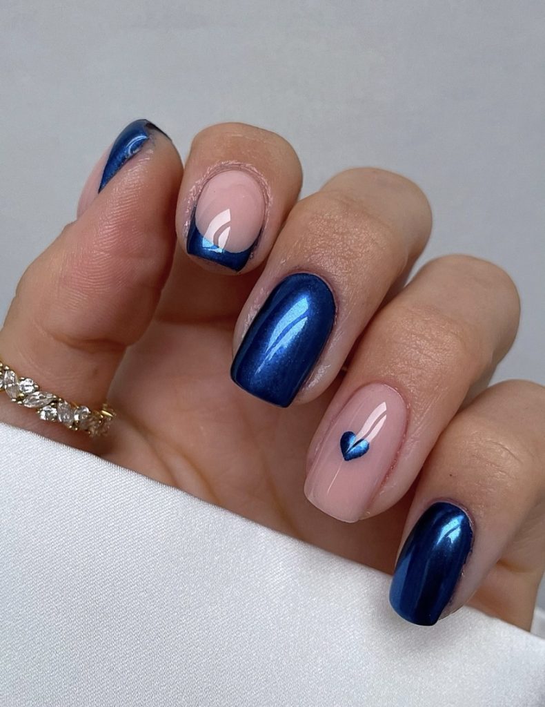 2월 블루 네일 트렌드 & 디자인 추천
(February blue nail trends & design recommendations)