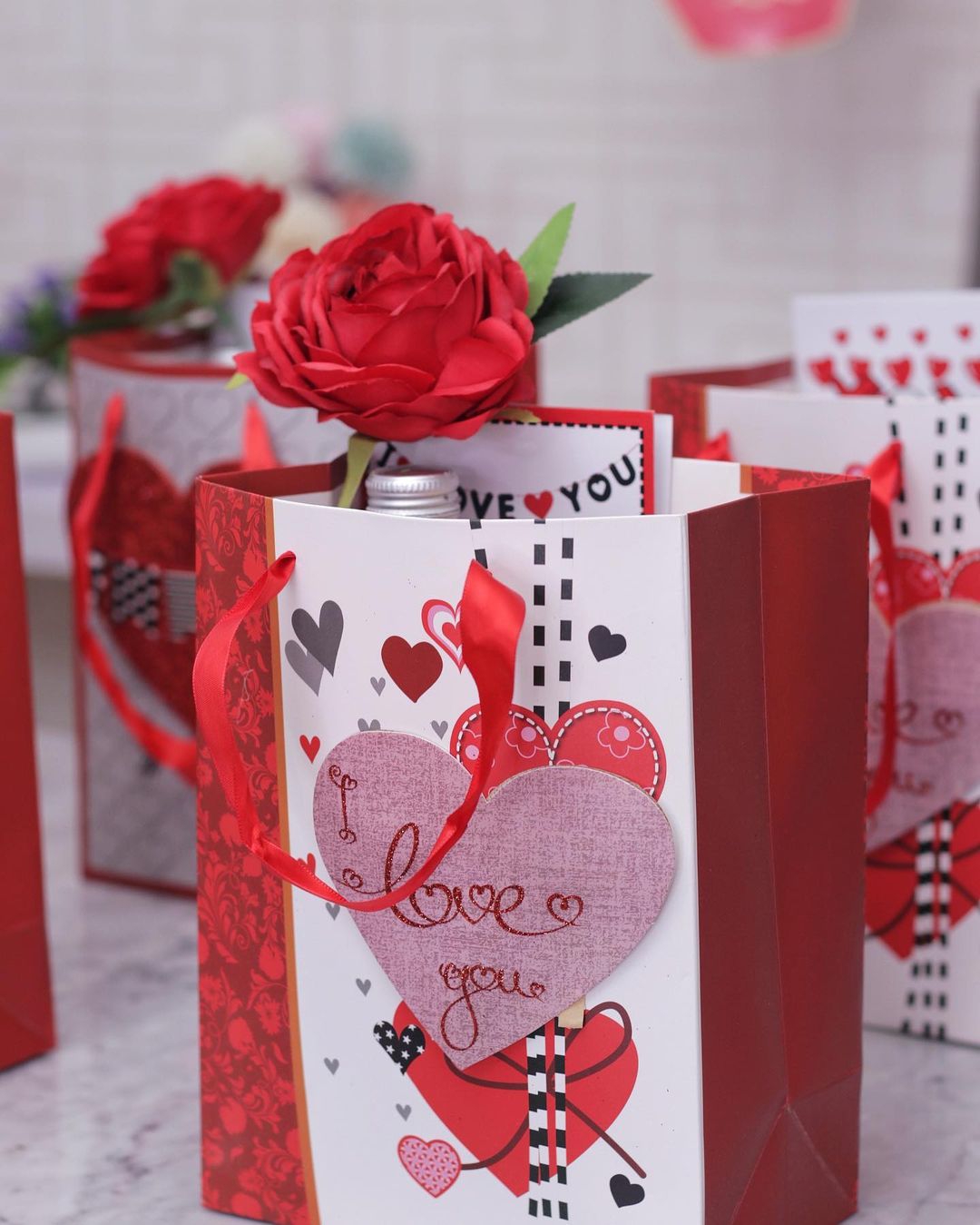 아들에게 주는 특별한 발렌타인 선물 추천
(Special Valentine Gifts Recommendations for Son)
