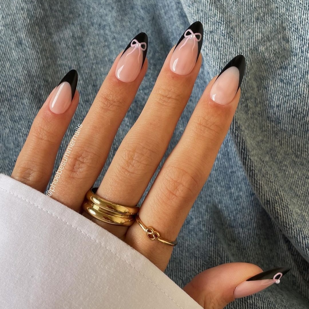 2월 말 심플 네일 디자인 트렌드
(Late February simple nail design trends)