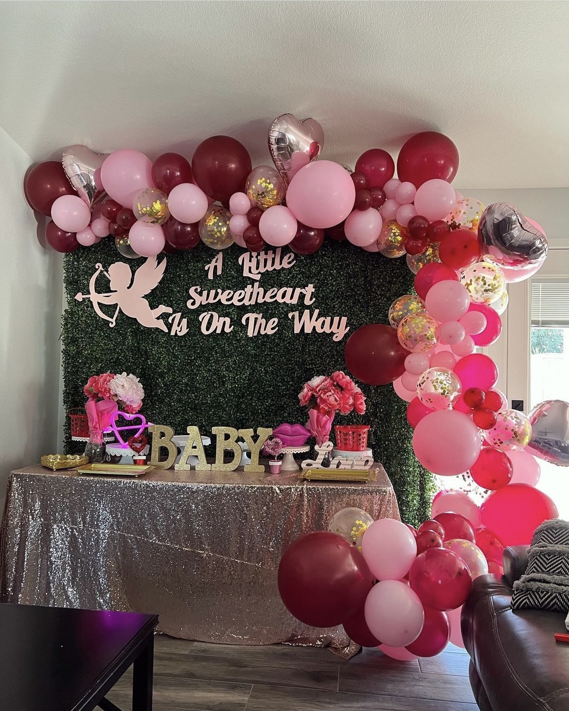발렌타인데이 베이비샤워 파티 아이디어
(Valentine’s Day Baby Shower Party Ideas)