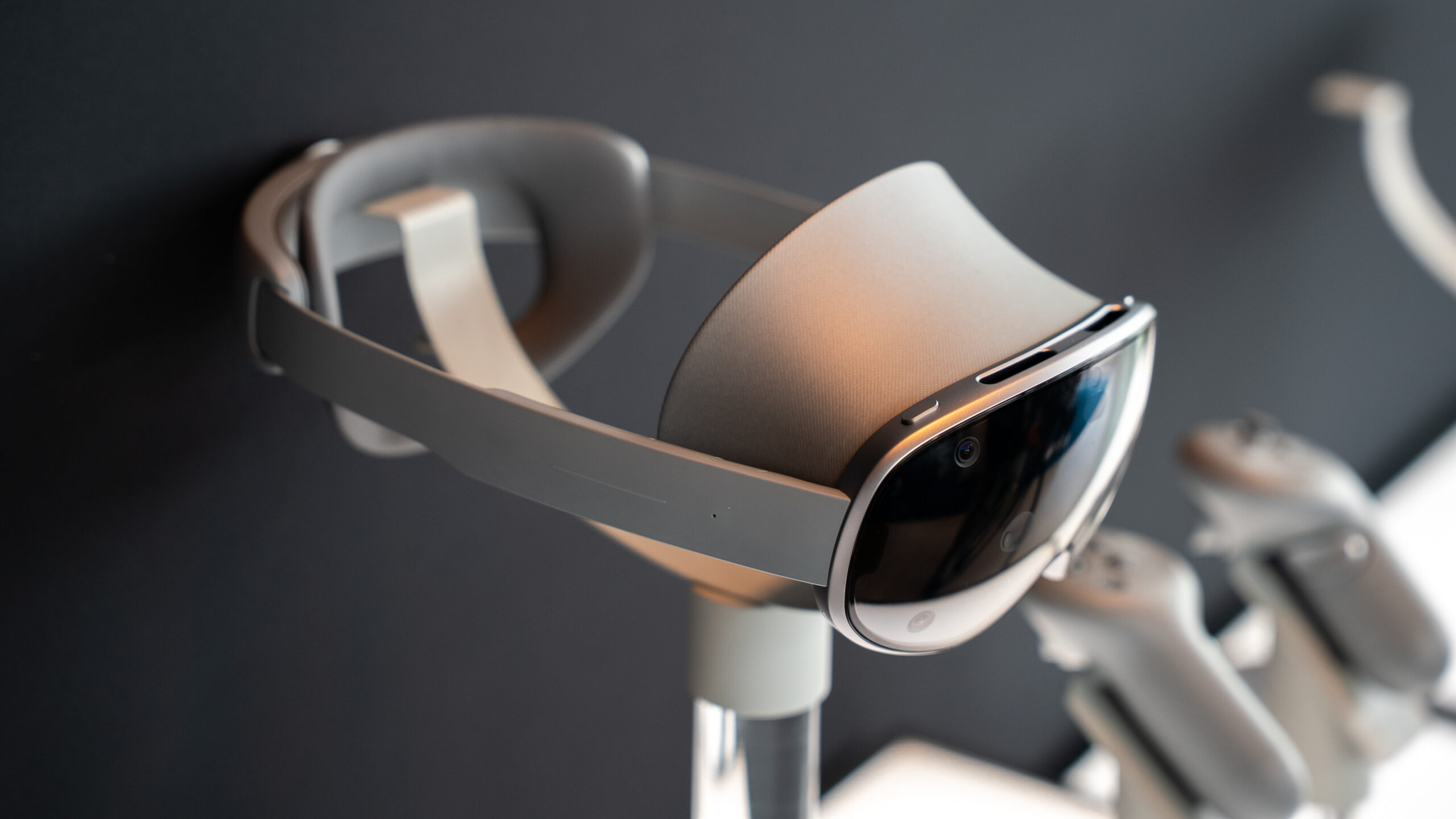 삼성 갤럭시 XR 헤드폰, 구글과 퀄컴의 도움으로 애플에 도전하다