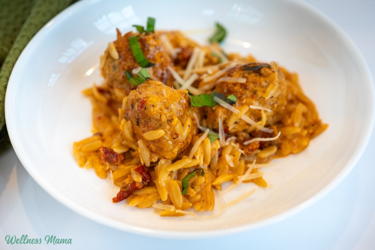 메리 미 치킨 미트볼