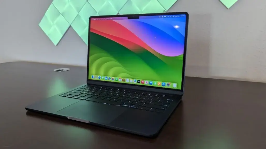 2025 MacBook Air M4는 Cyber ​​​​Monday 이후에도 여전히 최고 가격입니다 — Amazon에서 250 달러 할인